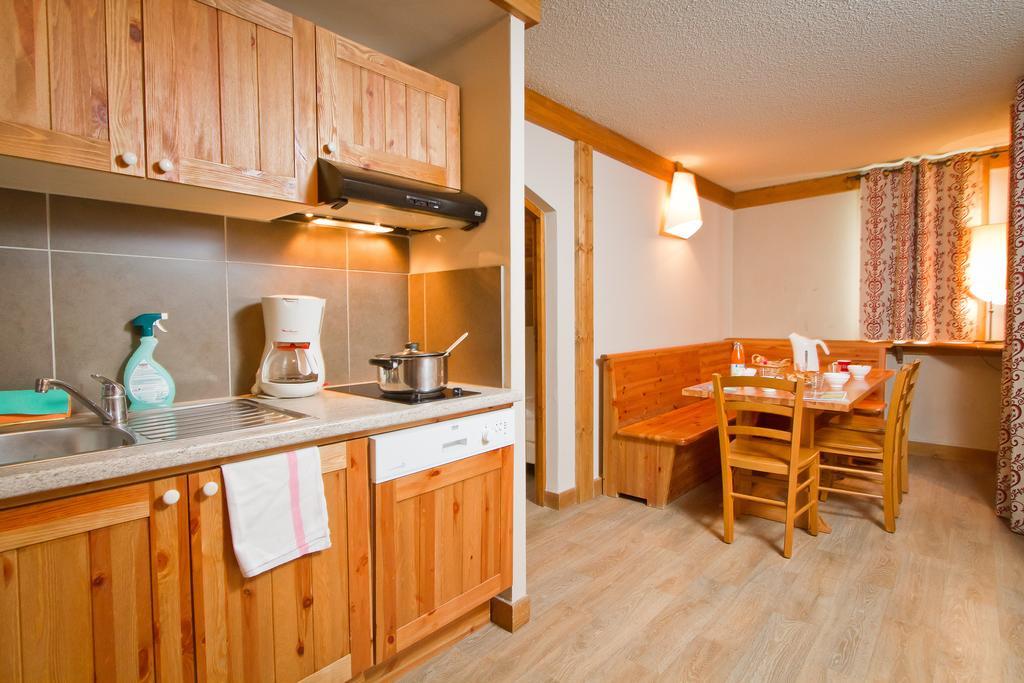 Vacanceole - Le Chalet De Montchavin Bellentre Bagian luar foto